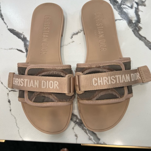 Christian Dior Dio(r)evolution Slide - Size 39 - Picture 4 of 6